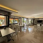 Hotel Opera 3*