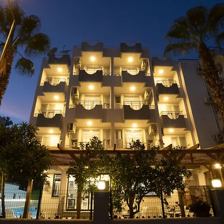 Opera Hotel