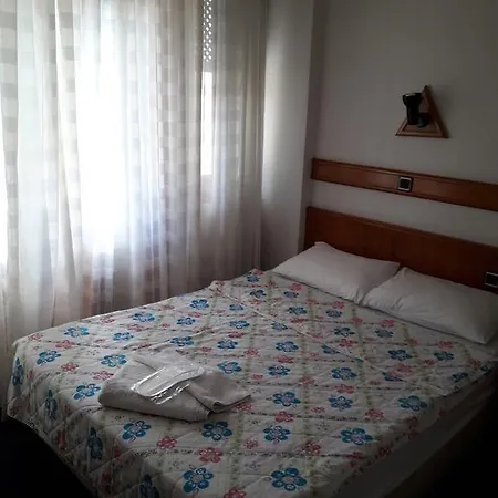 Hotell Opera 3*