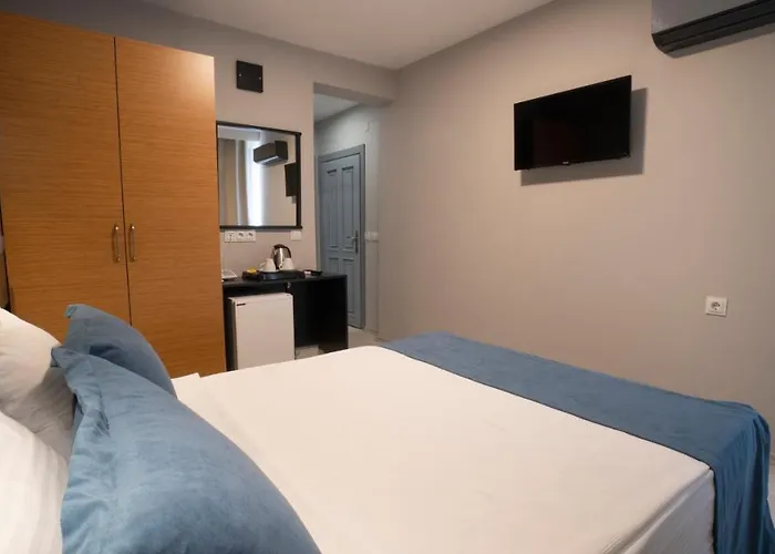 Hotel Opera 3*