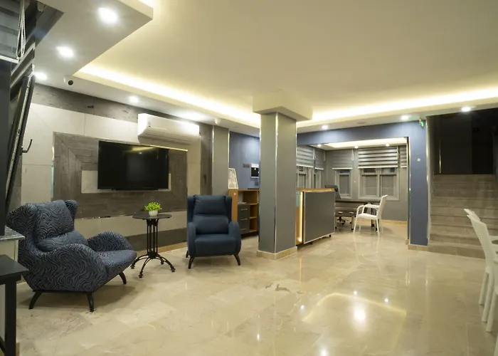 Hotel Opera 3*
