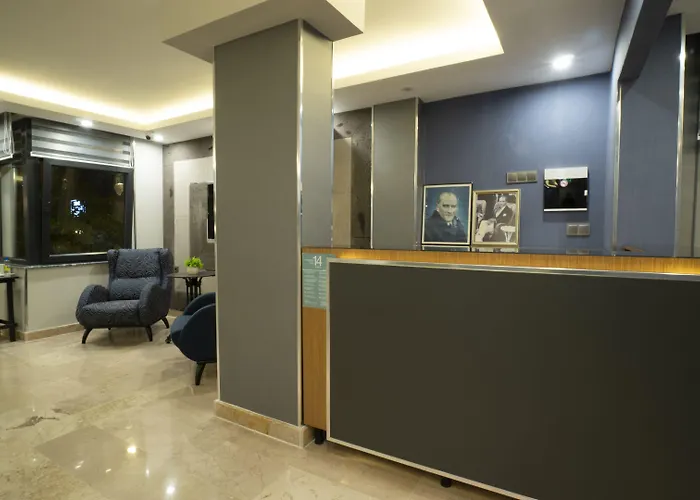 Hotel Opera 3*