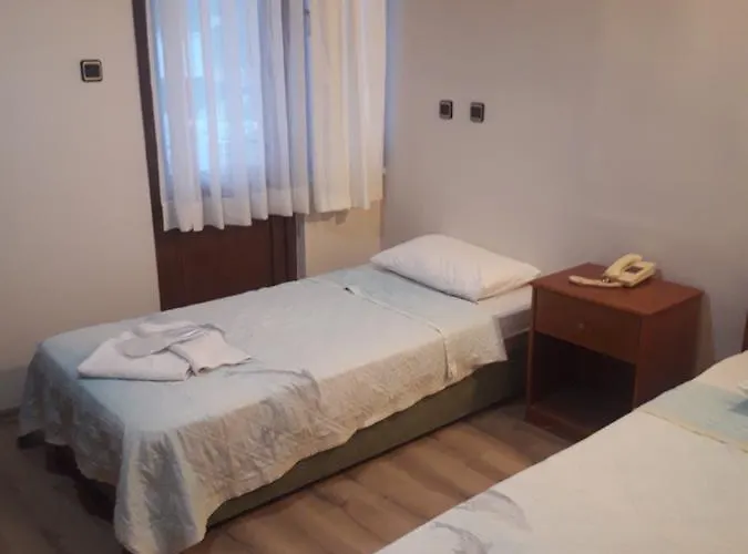 Hotel Opera 3*
