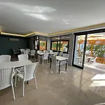 Hotel Opera 3*