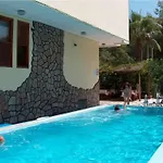 Opera Hotel 3*